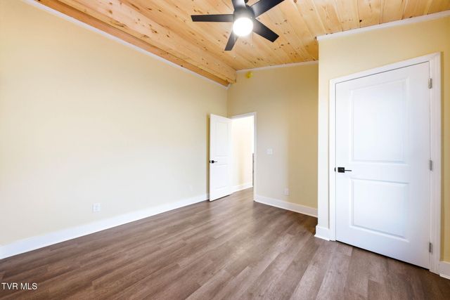 954 Glasgow Street, Sevierville, TN 37876