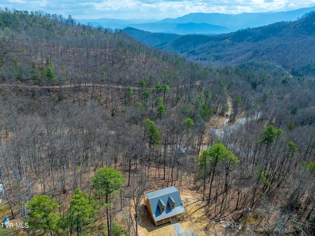 954 Glasgow Street, Sevierville, TN 37876