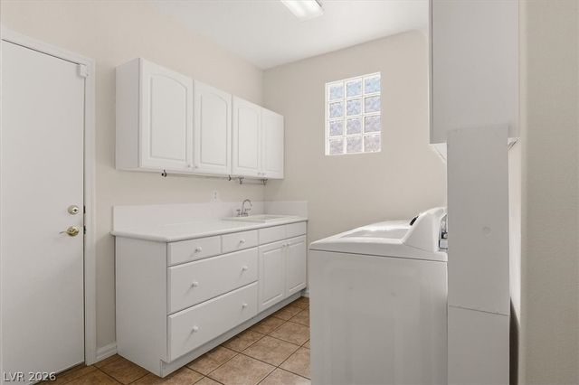 4639 Denaro Drive, Las Vegas, NV 89135