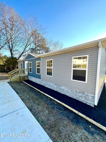 425 Abbott Rd, Lenoir City, TN 37771