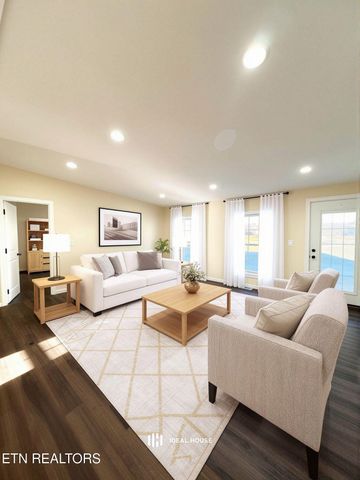 425 Abbott Rd, Lenoir City, TN 37771