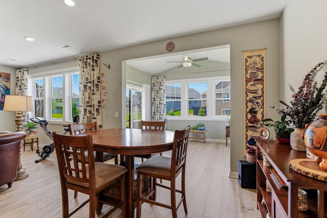 11402 Kings Court N, Lake Elmo, MN 55042