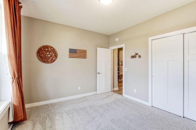 11402 Kings Court N, Lake Elmo, MN 55042