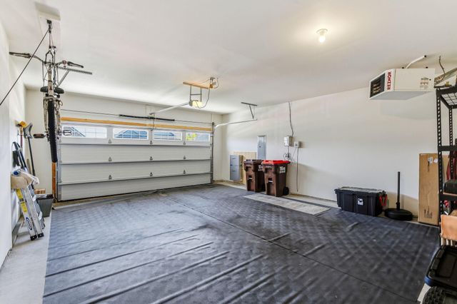 11402 Kings Court N, Lake Elmo, MN 55042