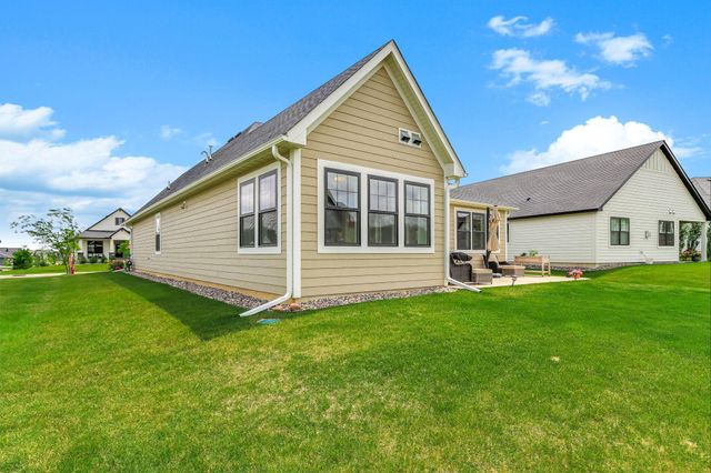 11402 Kings Court N, Lake Elmo, MN 55042