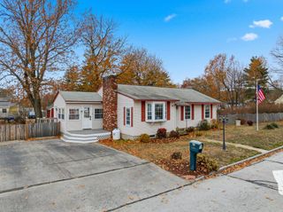 67 Murphy Street, Manchester, NH 03103