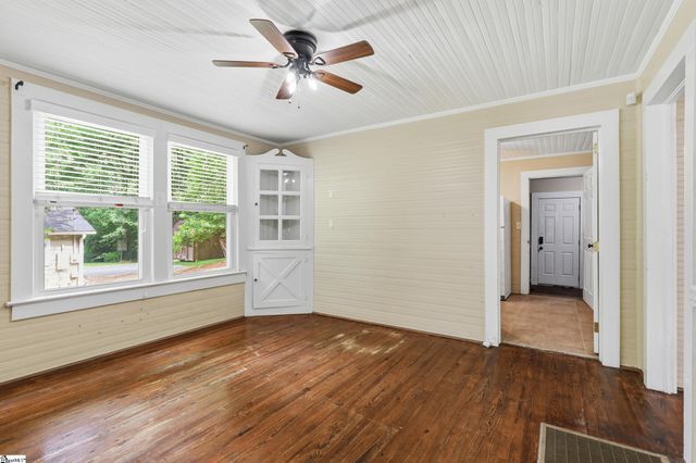 532 Gentry Memorial Highway, Easley, SC 29640