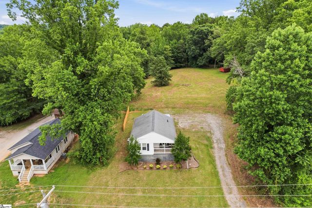 532 Gentry Memorial Highway, Easley, SC 29640