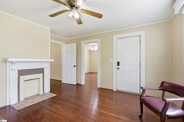 532 Gentry Memorial Highway, Easley, SC 29640