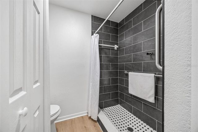 9822 BROWNSTONE DRIVE, Tampa, FL 33612