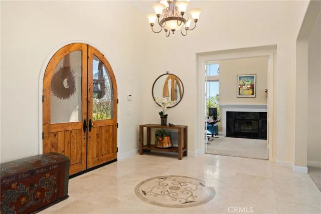 571 Wooden Bridge Lane, Redlands, CA 92373