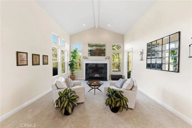 571 Wooden Bridge Lane, Redlands, CA 92373