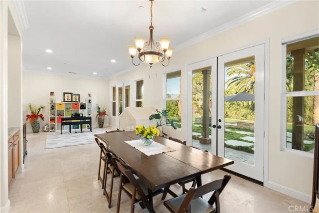 571 Wooden Bridge Lane, Redlands, CA 92373