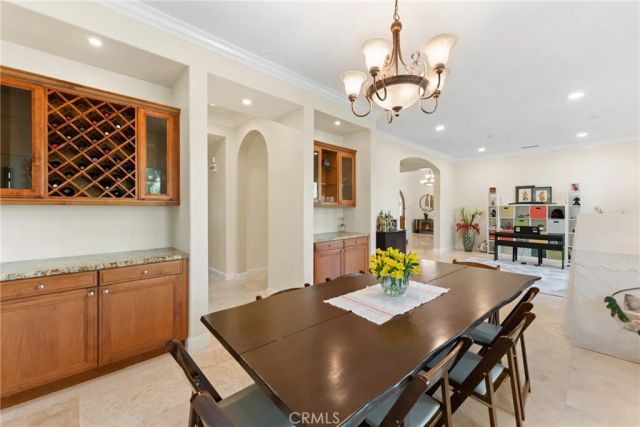 571 Wooden Bridge Lane, Redlands, CA 92373