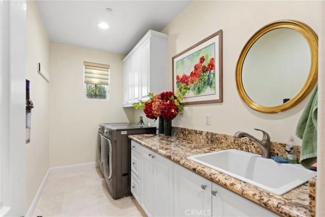 571 Wooden Bridge Lane, Redlands, CA 92373