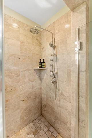 571 Wooden Bridge Lane, Redlands, CA 92373