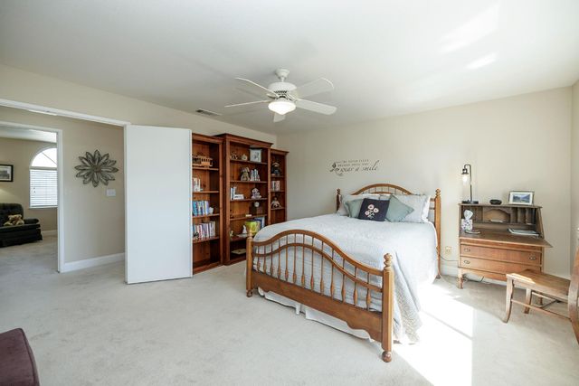 2749 Whitewood Ct, Oakdale, CA 95361