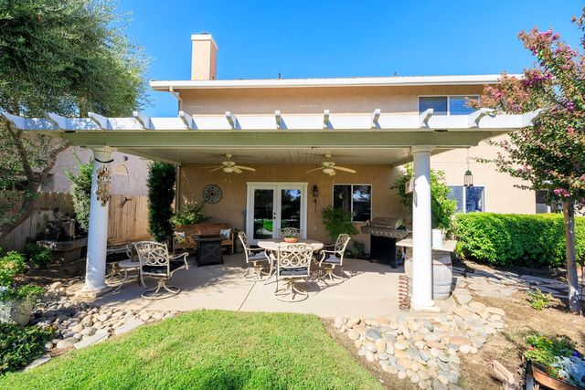2749 Whitewood Ct, Oakdale, CA 95361