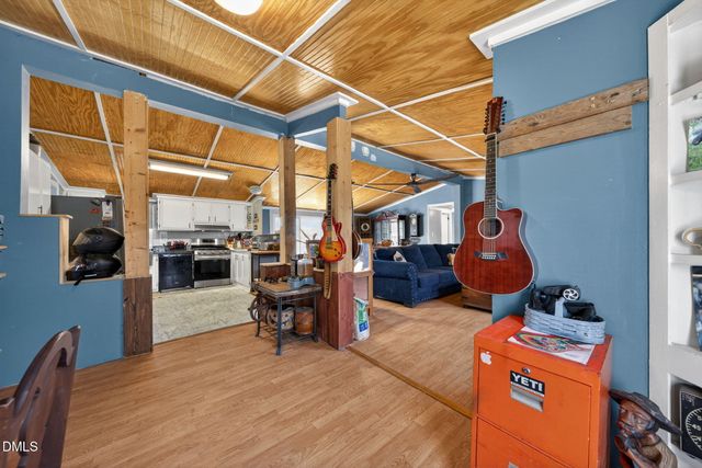 1922 Christian Light Road, Fuquay Varina, NC 27526