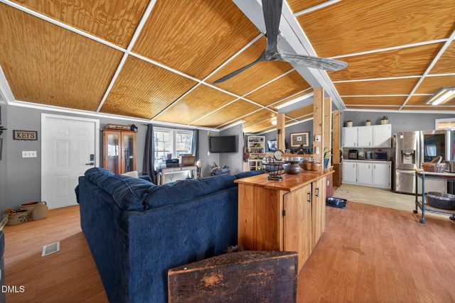 1922 Christian Light Road, Fuquay Varina, NC 27526