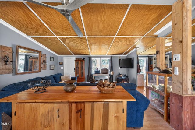 1922 Christian Light Road, Fuquay Varina, NC 27526