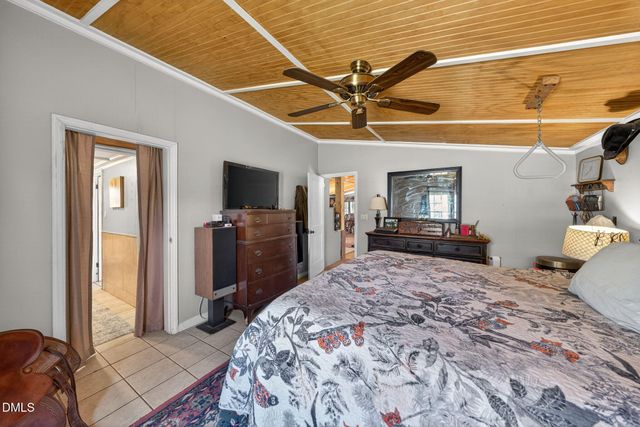 1922 Christian Light Road, Fuquay Varina, NC 27526