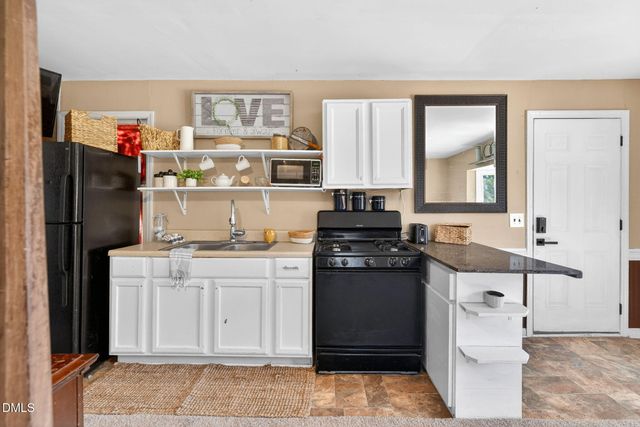 1922 Christian Light Road, Fuquay Varina, NC 27526