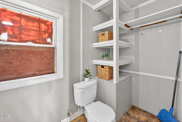 1922 Christian Light Road, Fuquay Varina, NC 27526