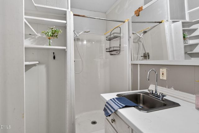 1922 Christian Light Road, Fuquay Varina, NC 27526