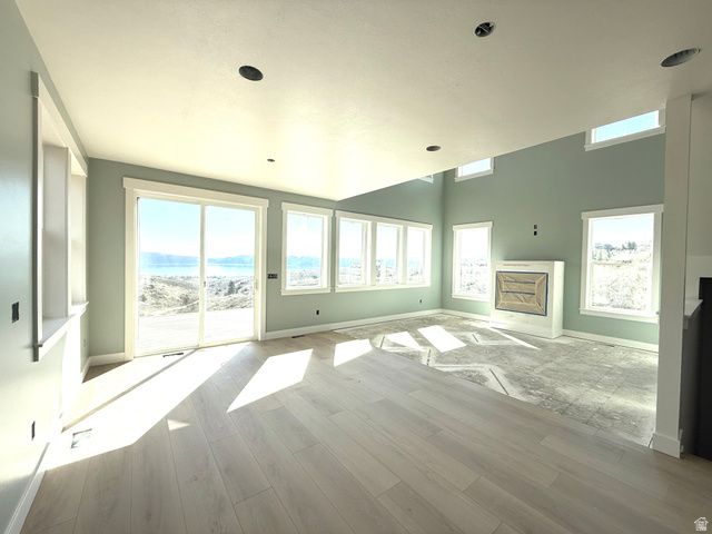 1509 W CEDAR RIDGE DR, Garden City, UT 84028