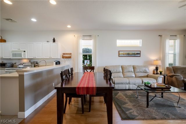 20856 Athenian LN, North Fort Myers, FL 33917