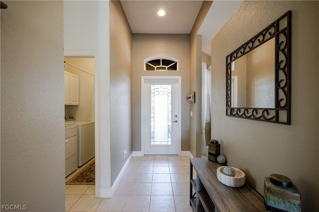 20856 Athenian LN, North Fort Myers, FL 33917