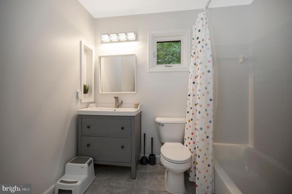 15356 BALD EAGLE LN, Woodbridge, VA 22191