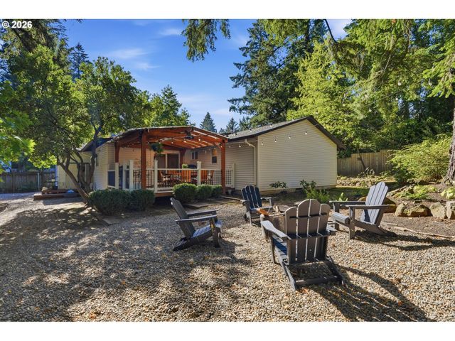 5711 MCEWAN Rd, Lake Oswego, OR 97035