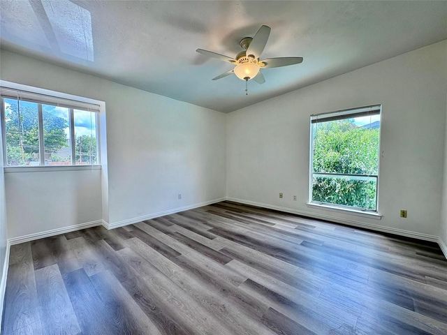 4347 Dickason Avenue 207, Dallas, TX 75219