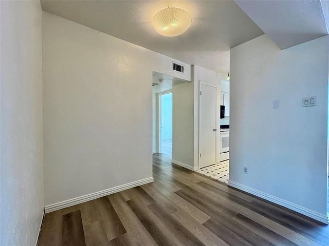 4347 Dickason Avenue 207, Dallas, TX 75219
