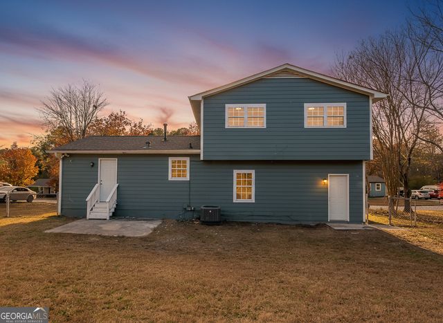 2701 Aruba Drive, Powder Springs, GA 30127