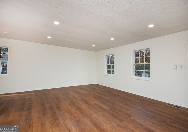 2701 Aruba Drive, Powder Springs, GA 30127