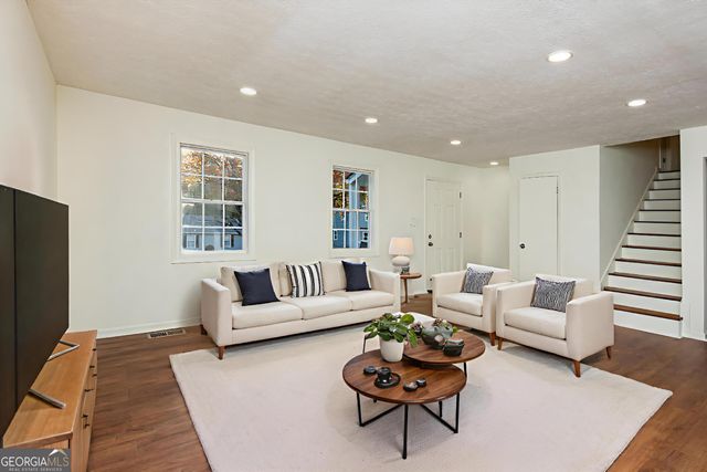 2701 Aruba Drive, Powder Springs, GA 30127