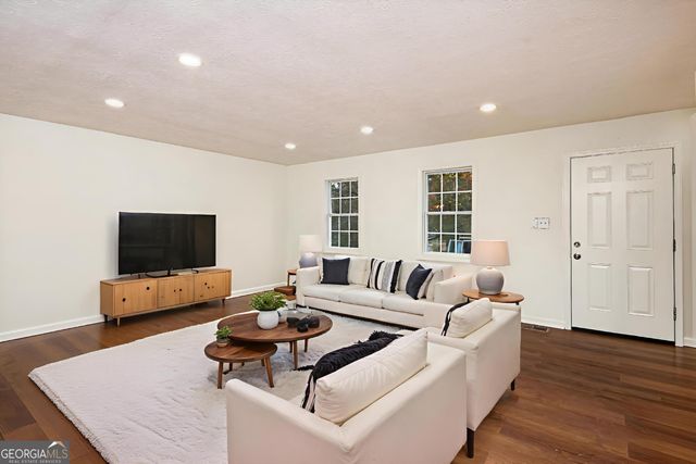 2701 Aruba Drive, Powder Springs, GA 30127