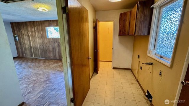 8408 Dalton Drive SW, Lakewood, WA 98498