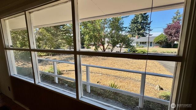 8408 Dalton Drive SW, Lakewood, WA 98498