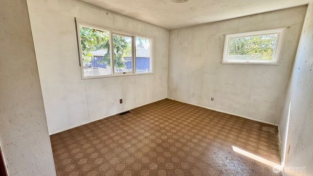 8408 Dalton Drive SW, Lakewood, WA 98498