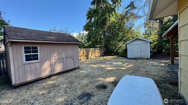 8408 Dalton Drive SW, Lakewood, WA 98498