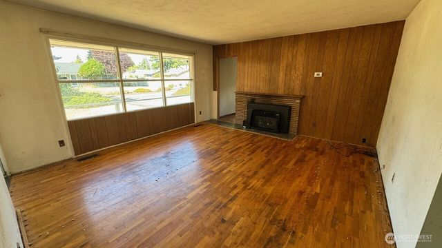 8408 Dalton Drive SW, Lakewood, WA 98498
