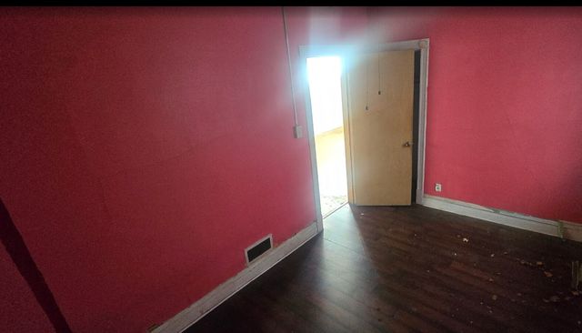 6933 S Honore Street, Chicago, IL 60636