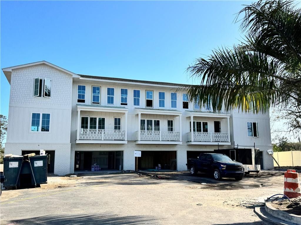 8 Moss Pointe Lane, St. Simons Island, GA 31522