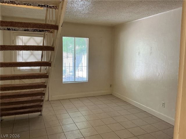 3968 Voxna Street, Las Vegas, NV 89119