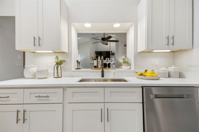 465 HOLLY HILL ROAD, Oldsmar, FL 34677