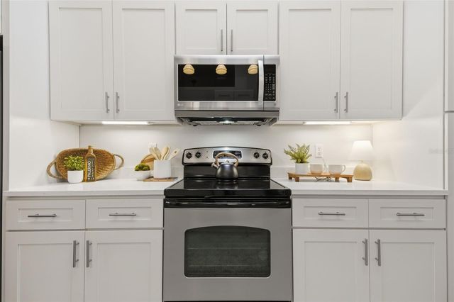 465 HOLLY HILL ROAD, Oldsmar, FL 34677